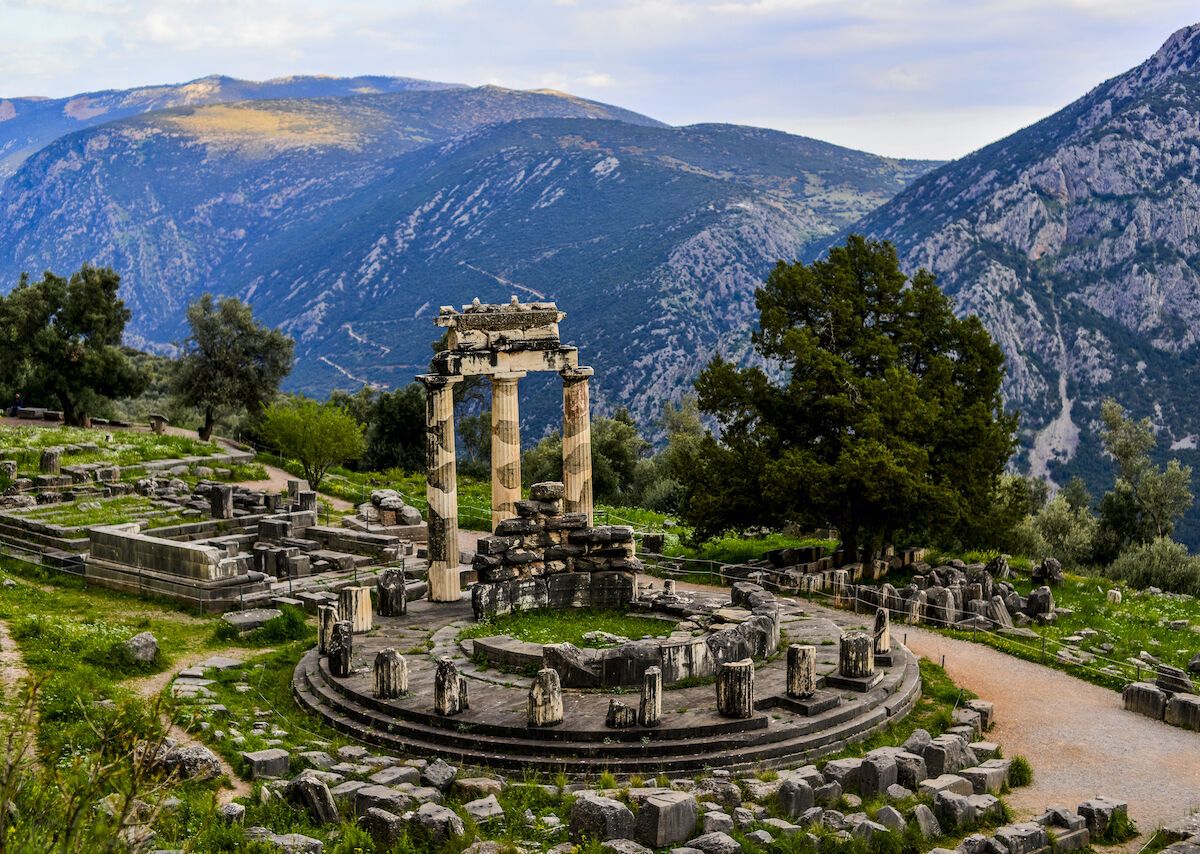 Where To Hike Near Delphi, Greece