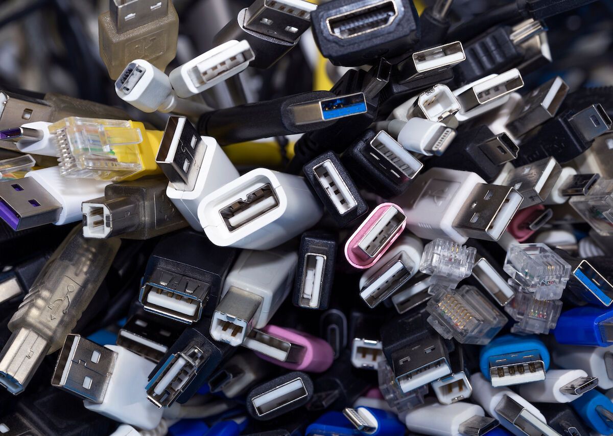 Soon travelers to Europe will only need one power chord for all their devices