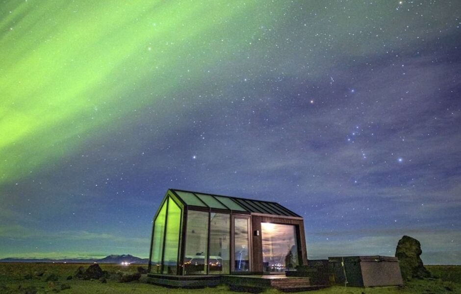 glass cottage hot tub airbnb iceland