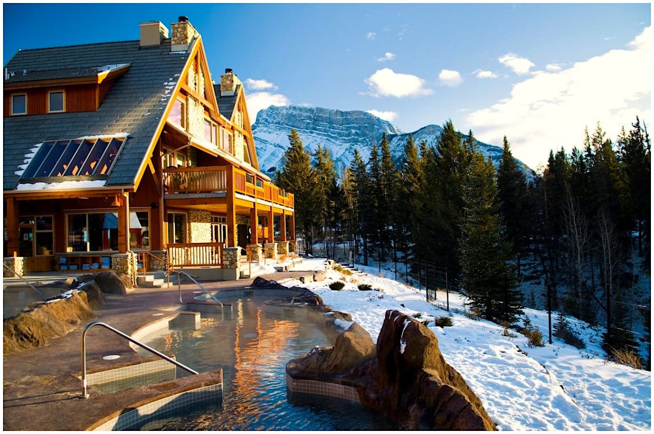 Banff Airbnbs Condo hot tub