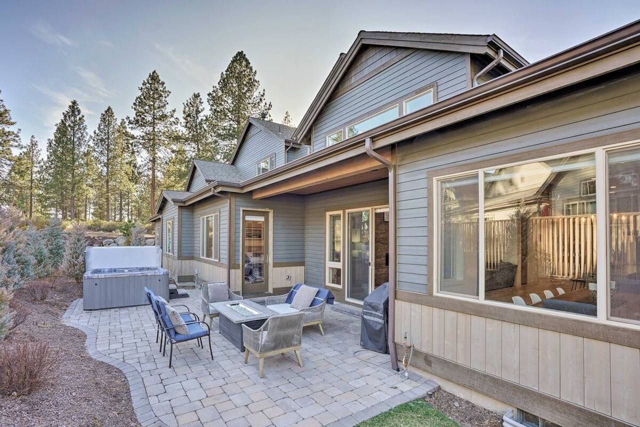 Pacific Northwest Airbnb Bend Oregon