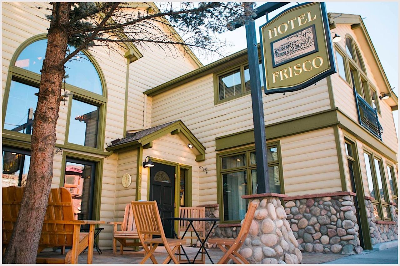 External shot of Hotel Frisco one of the best hotels in Summit County