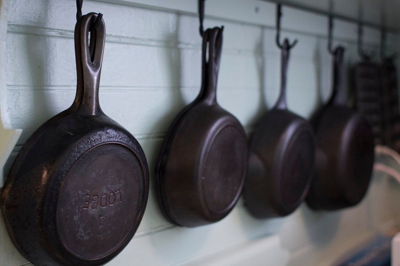 lodge cast iron skillet for texas barbecue gifts