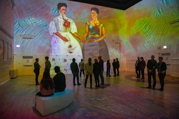 Frida Kahlo Exhibit US Cities 600x400 
