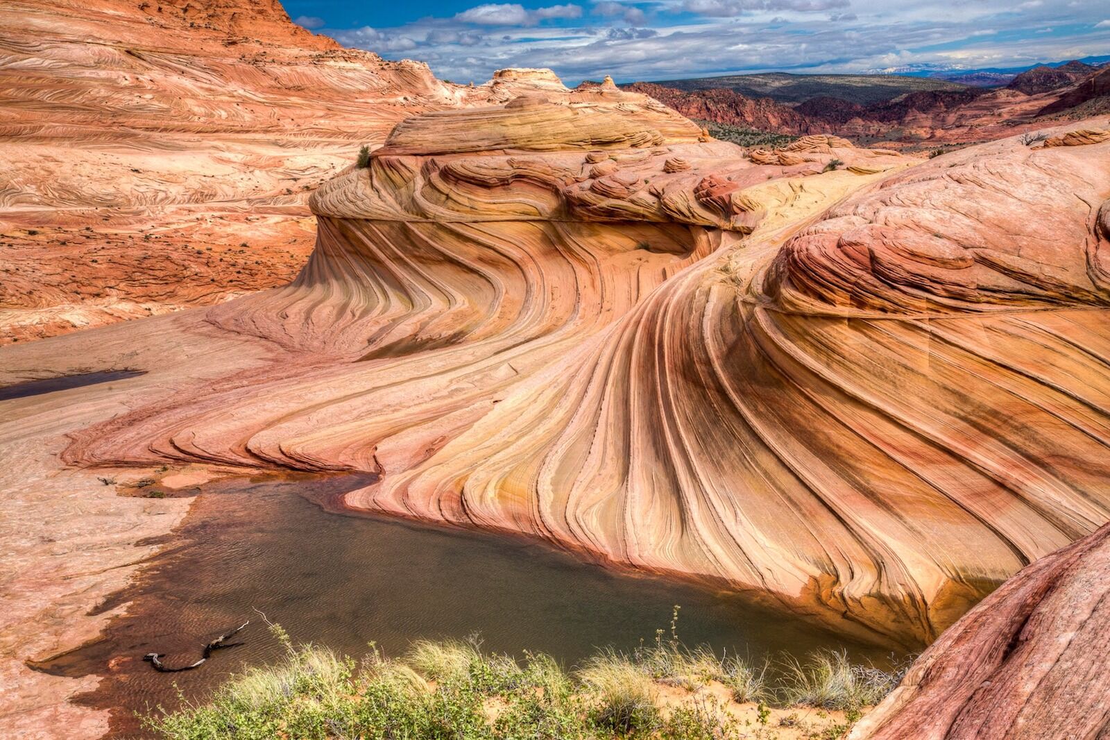 Get the 2022 permit dates for the Wave, a hike from Utah to Arizona