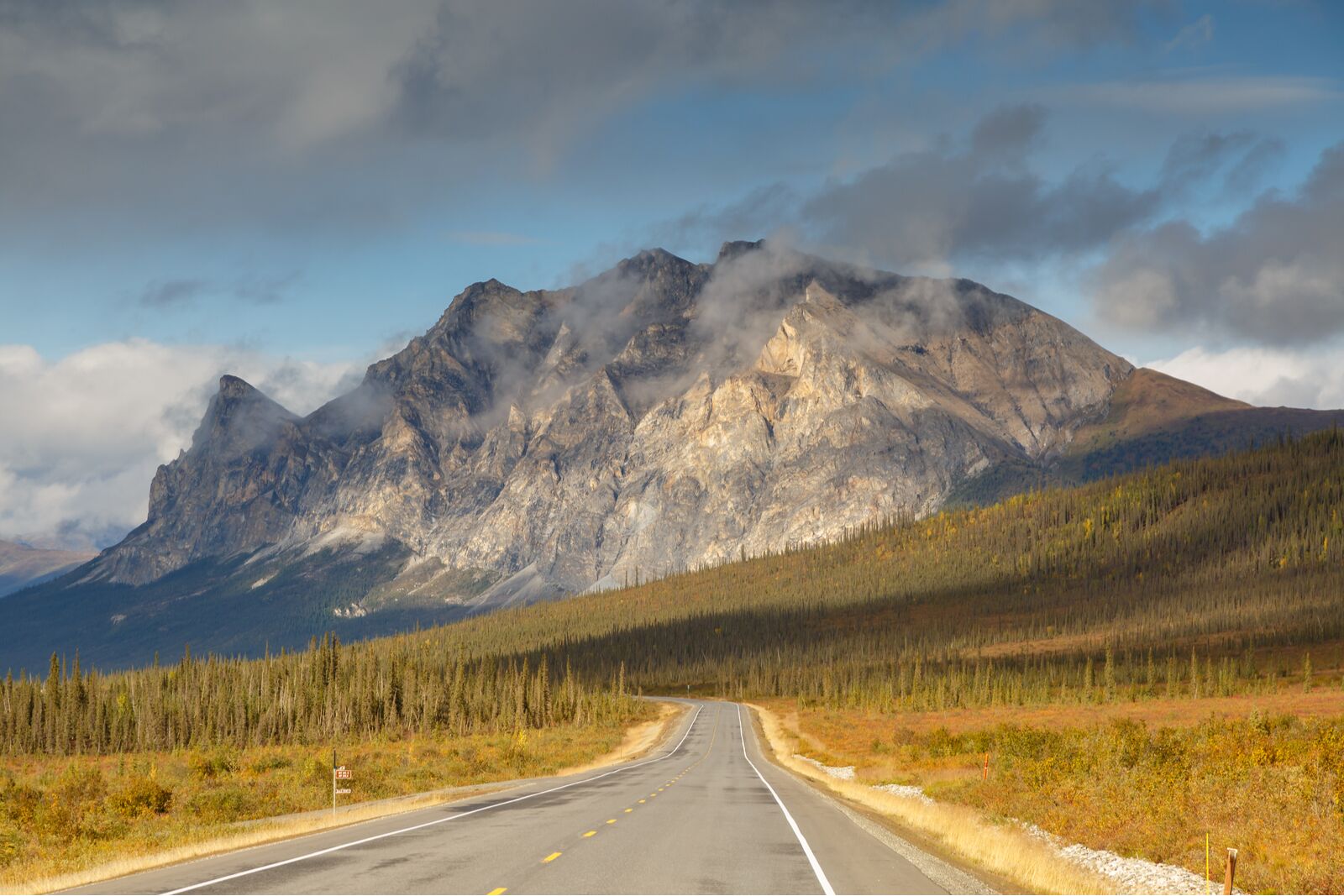 Dalton highway near a town with one of the best funny place names: deadhorse, Alaska 
