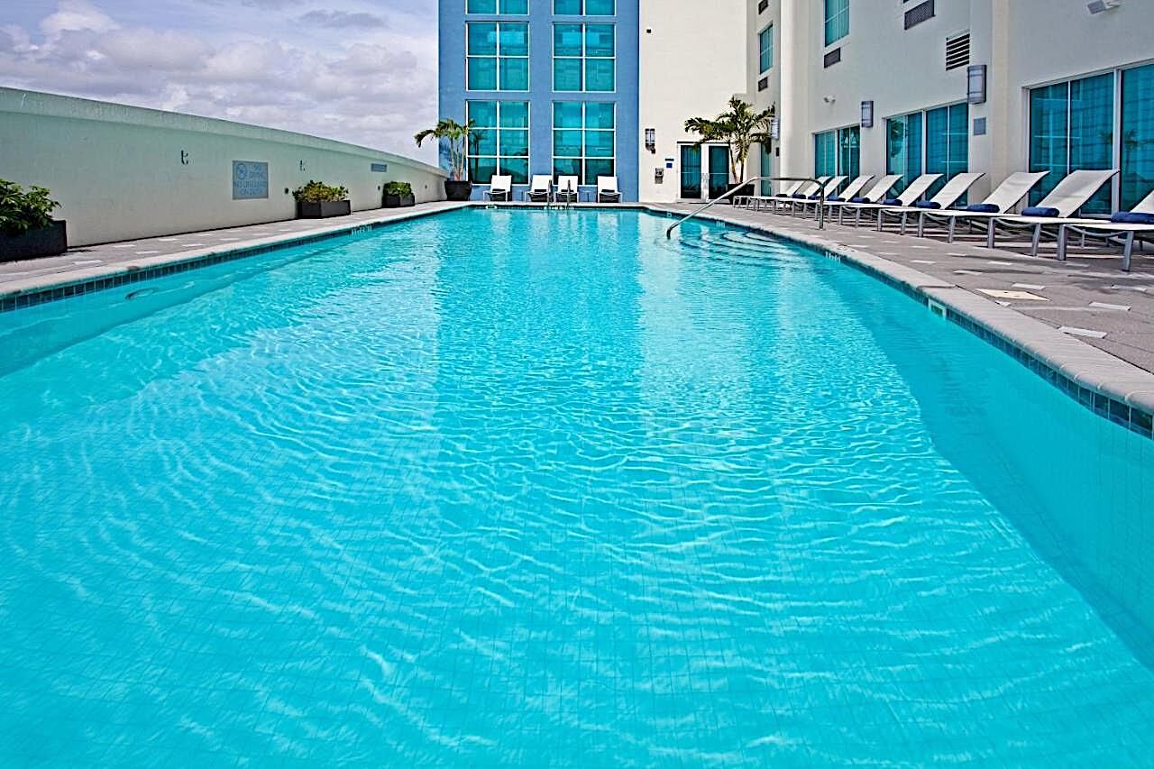 Crowne Plaza Hotels Near Fort Lauderdale Airport 2 