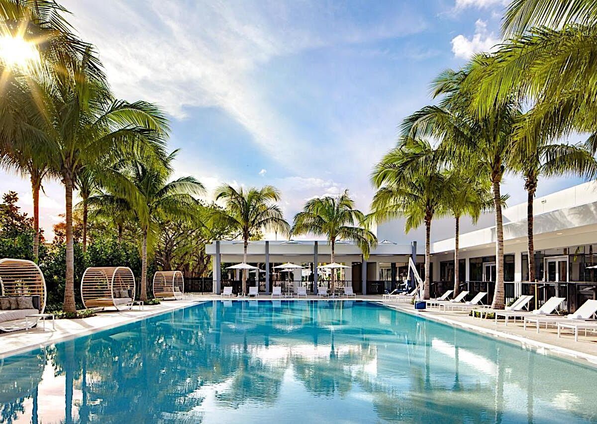 Le Meridien Hotels Near Fort Lauderdale Airport 2 1200x853 