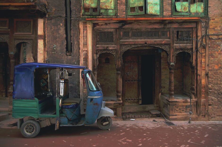 rickshaw in peshawar pakistan