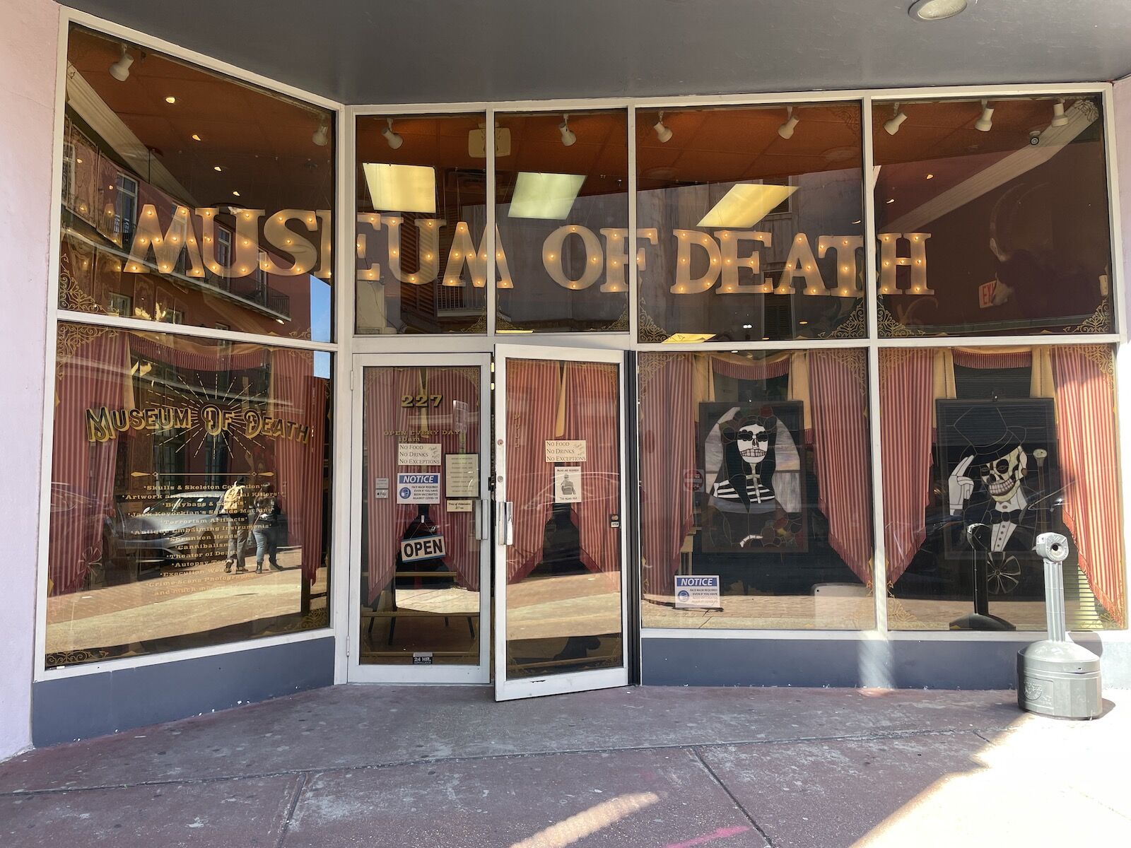 Facade of the Museum of Death in New Orleans.