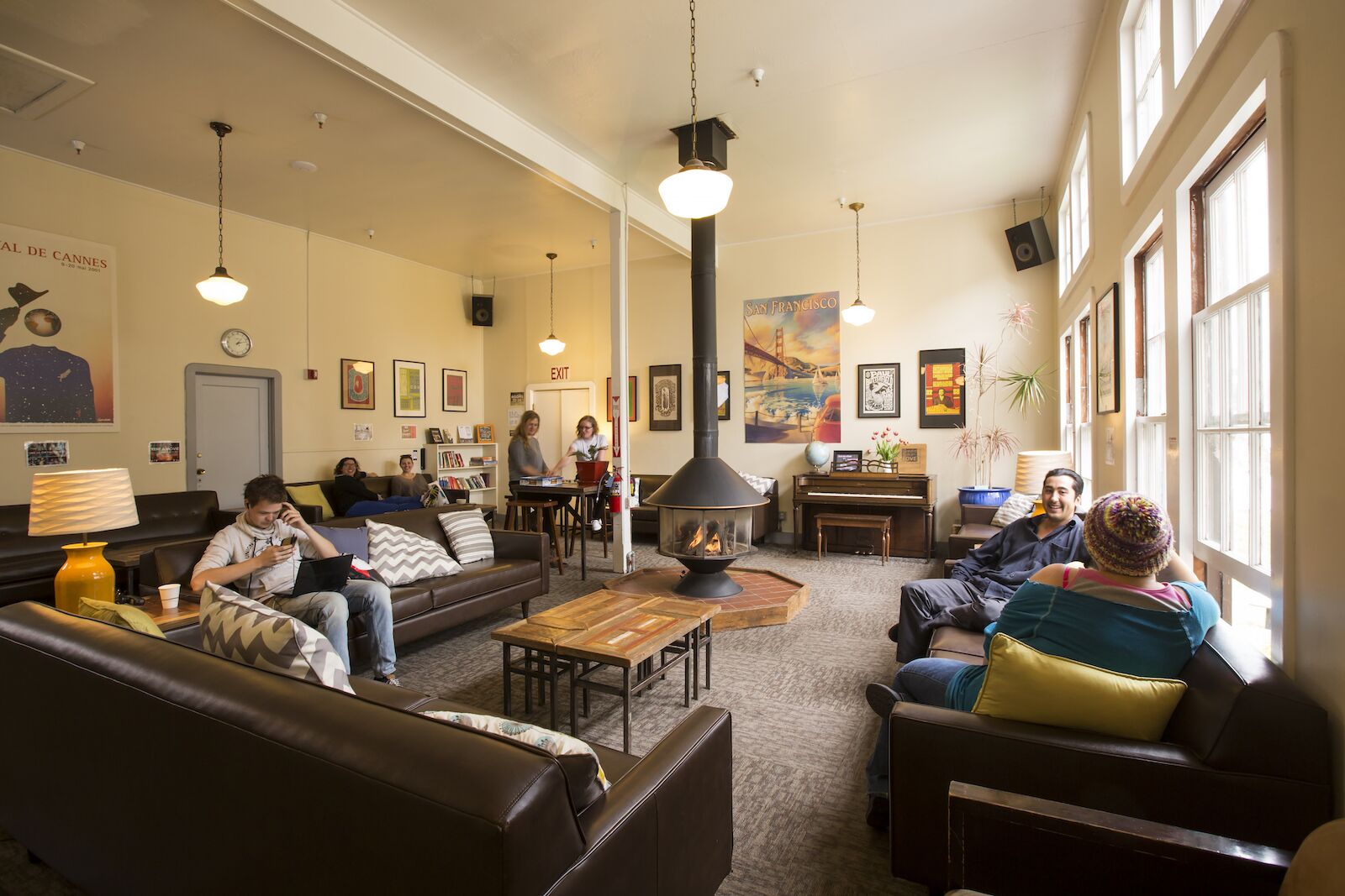 The lounge of the hostel Fisherman's Wharf in San Francisco. One of many repurposed buildings turned into hostels.