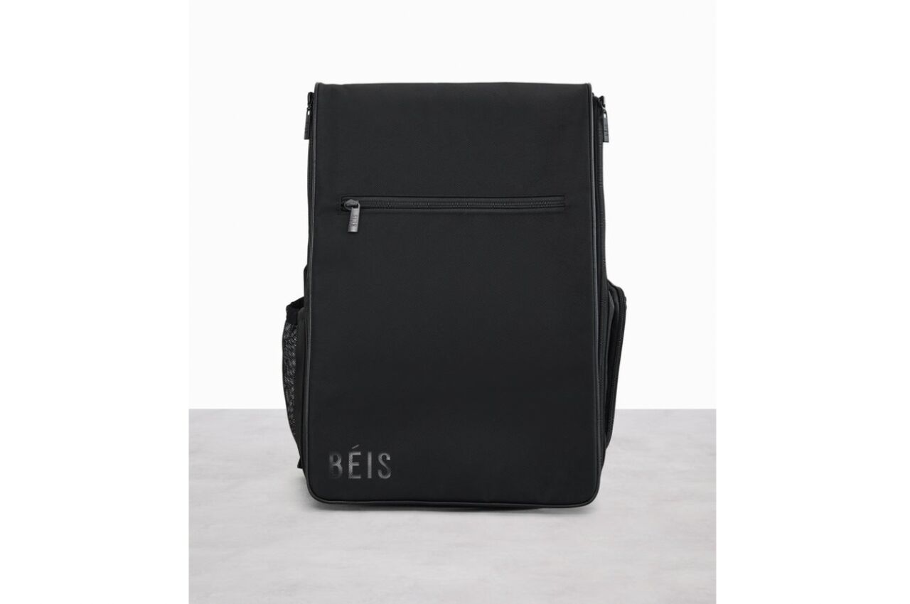 Beis business travel backpack in black 