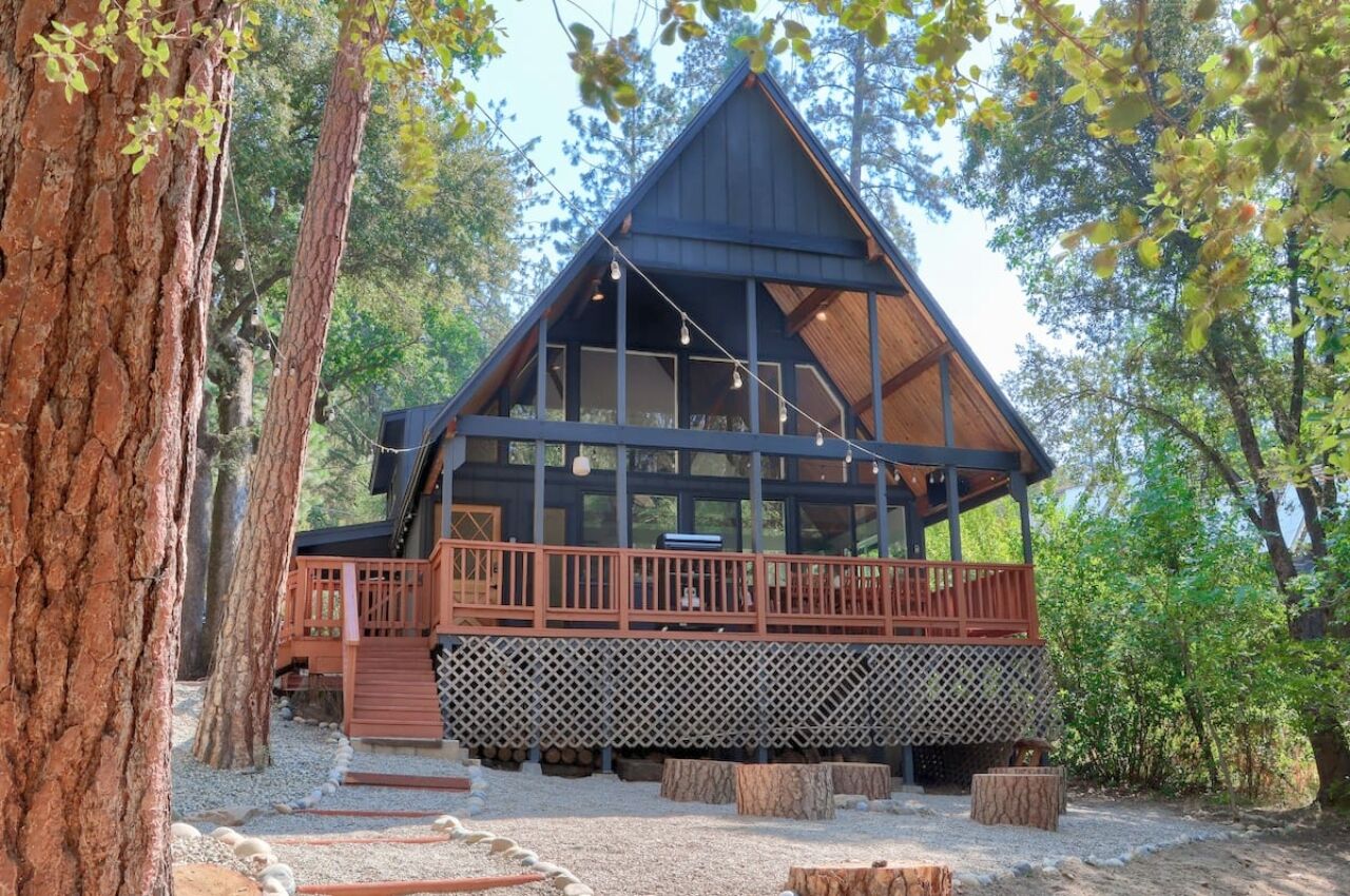 10 Yosemite Cabins Near All Yosemite National Park Entrances