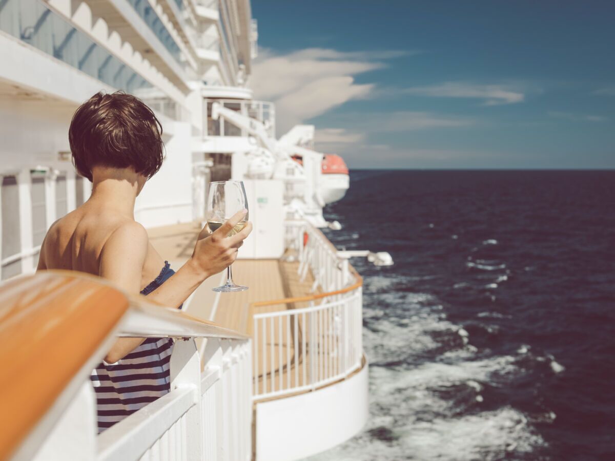 How To Pick the Best Cruise Line Drink Packages for Your Vacation