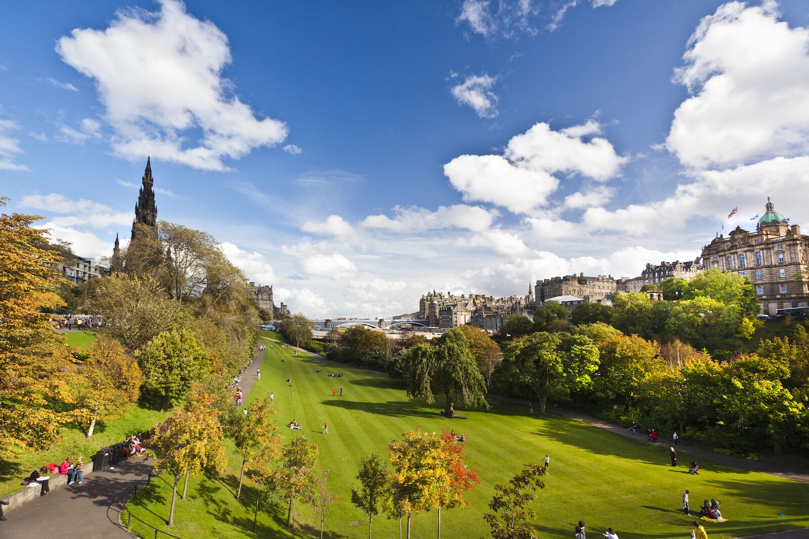 scariest places in Edinburgh: The Nor’ Loch known today as the Princes Street Gardens
