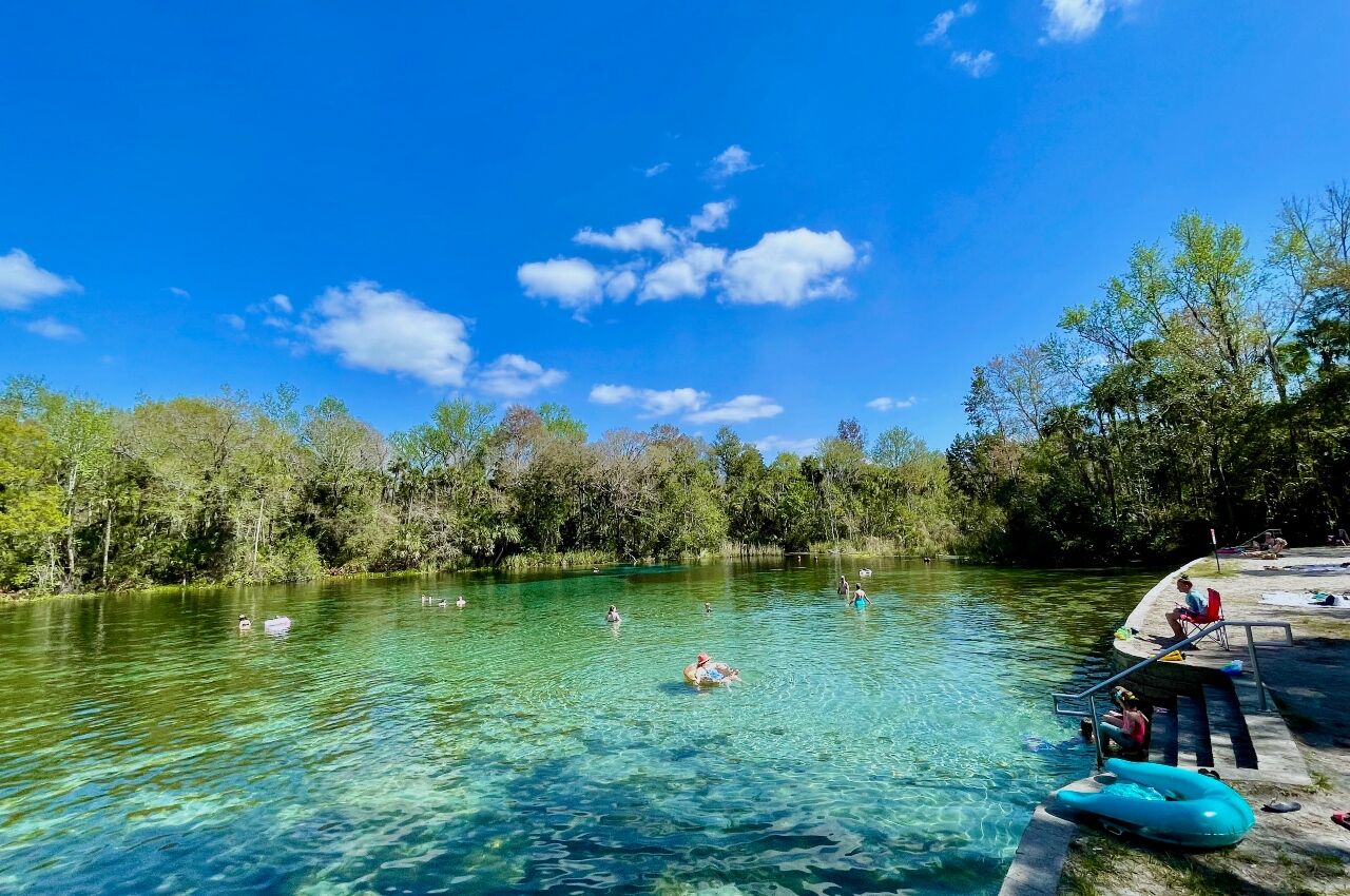 Alexander Springs a natural spring in Florida