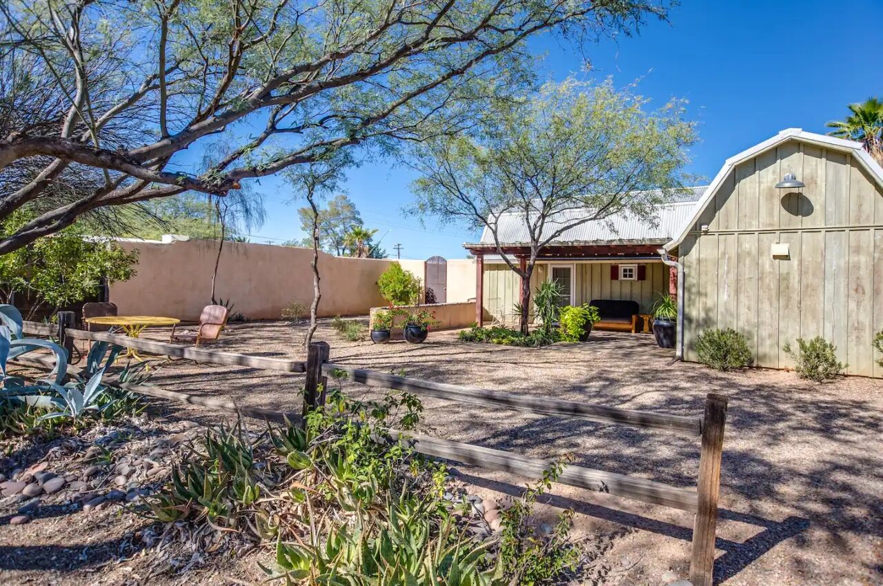 15 Airbnb Tucson Stays For The Perfect Arizona Escape