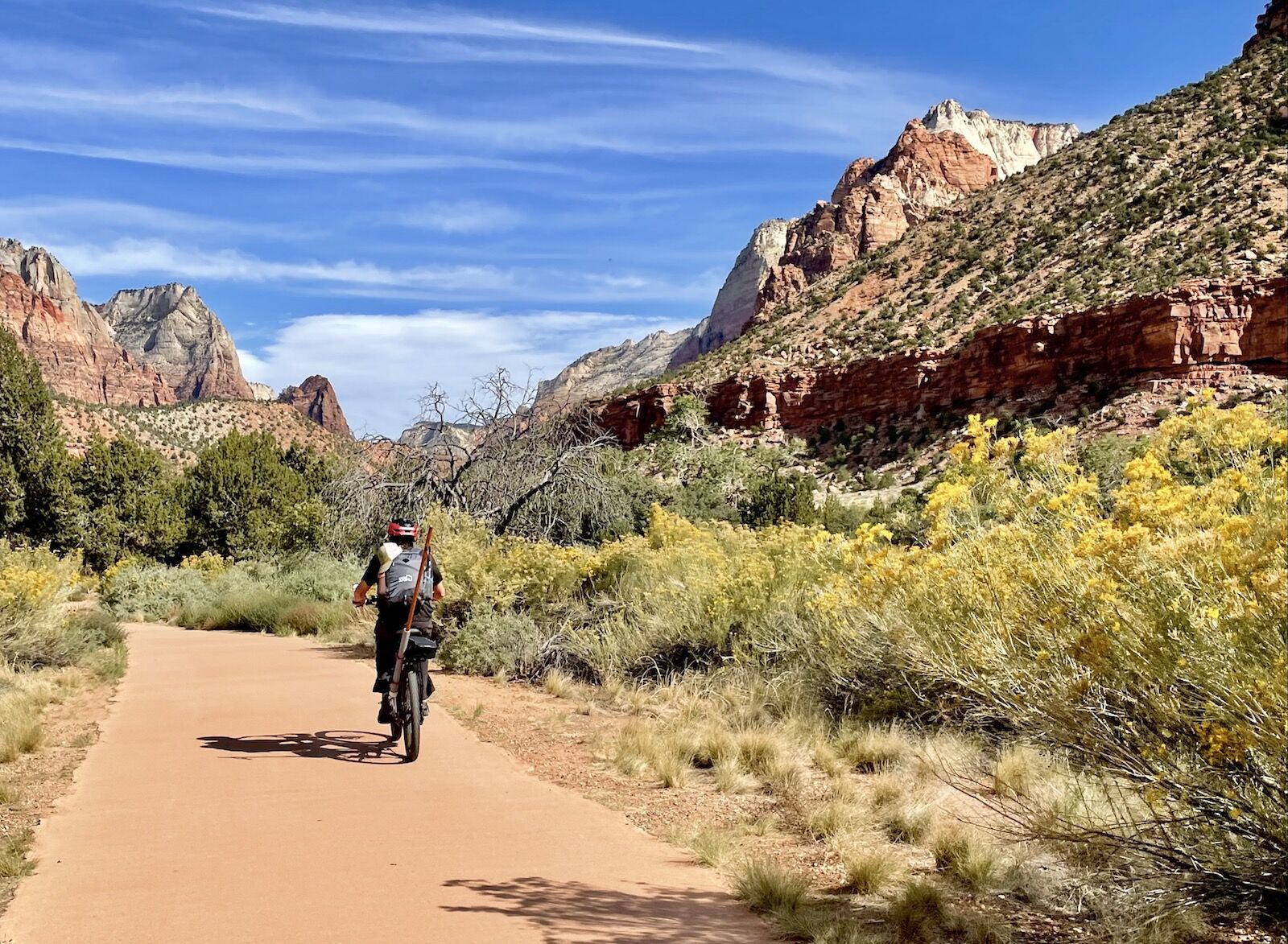Guy riding an ebike instead of taking the zion national park shuttle