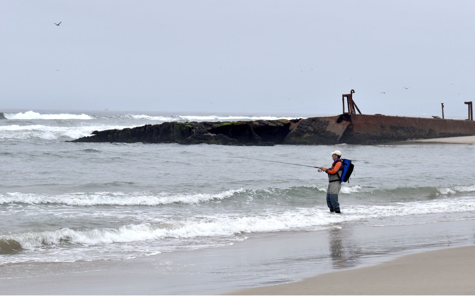 Shipwrecks in california US - unknown barge 