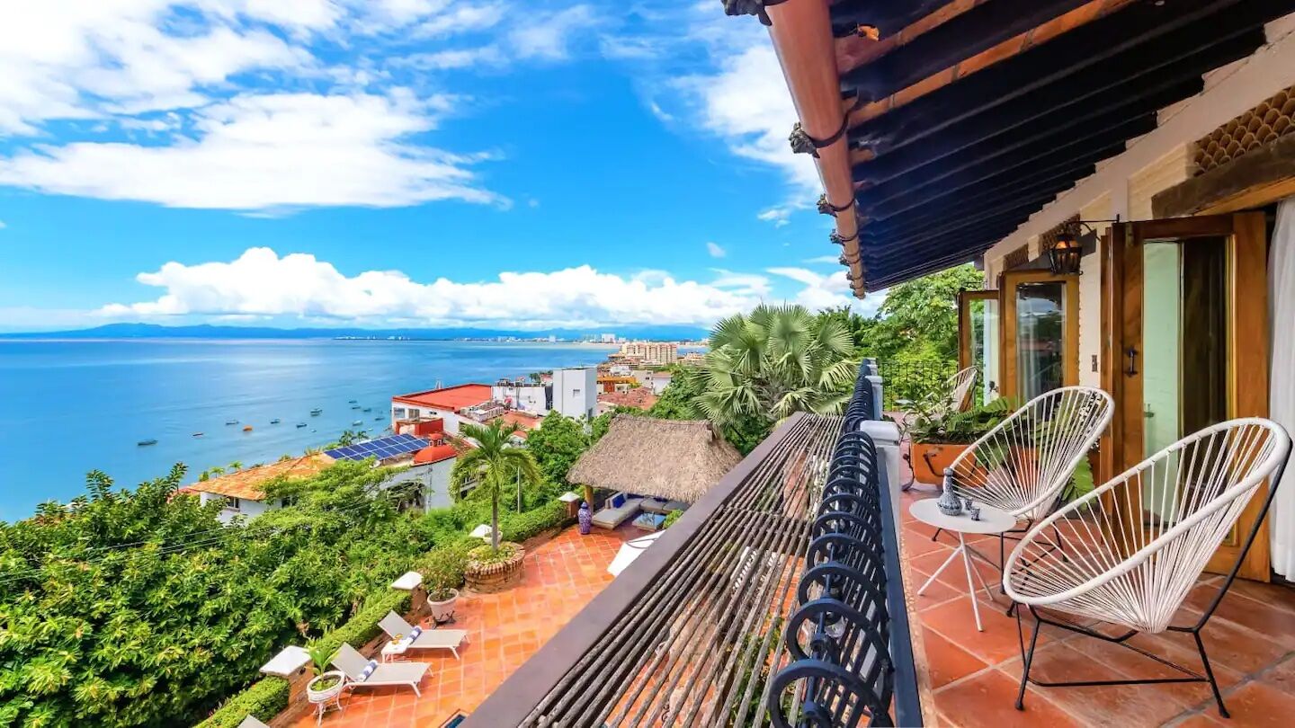 11 Top-Rated Puerto Vallarta Airbnb Rentals for the Perfect Beach Getaway