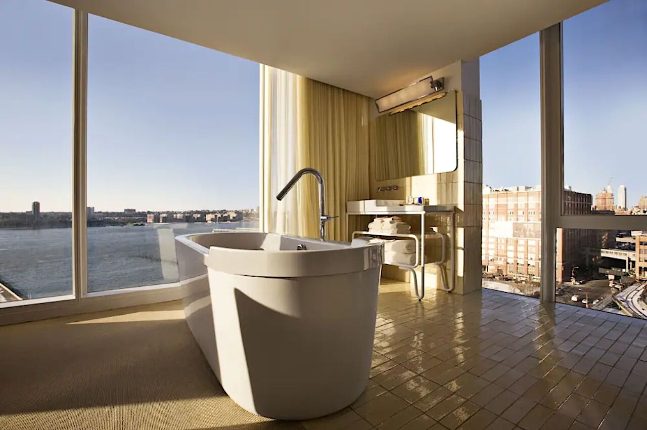 Big bathtub with view over new york at The Standard High Line, New York