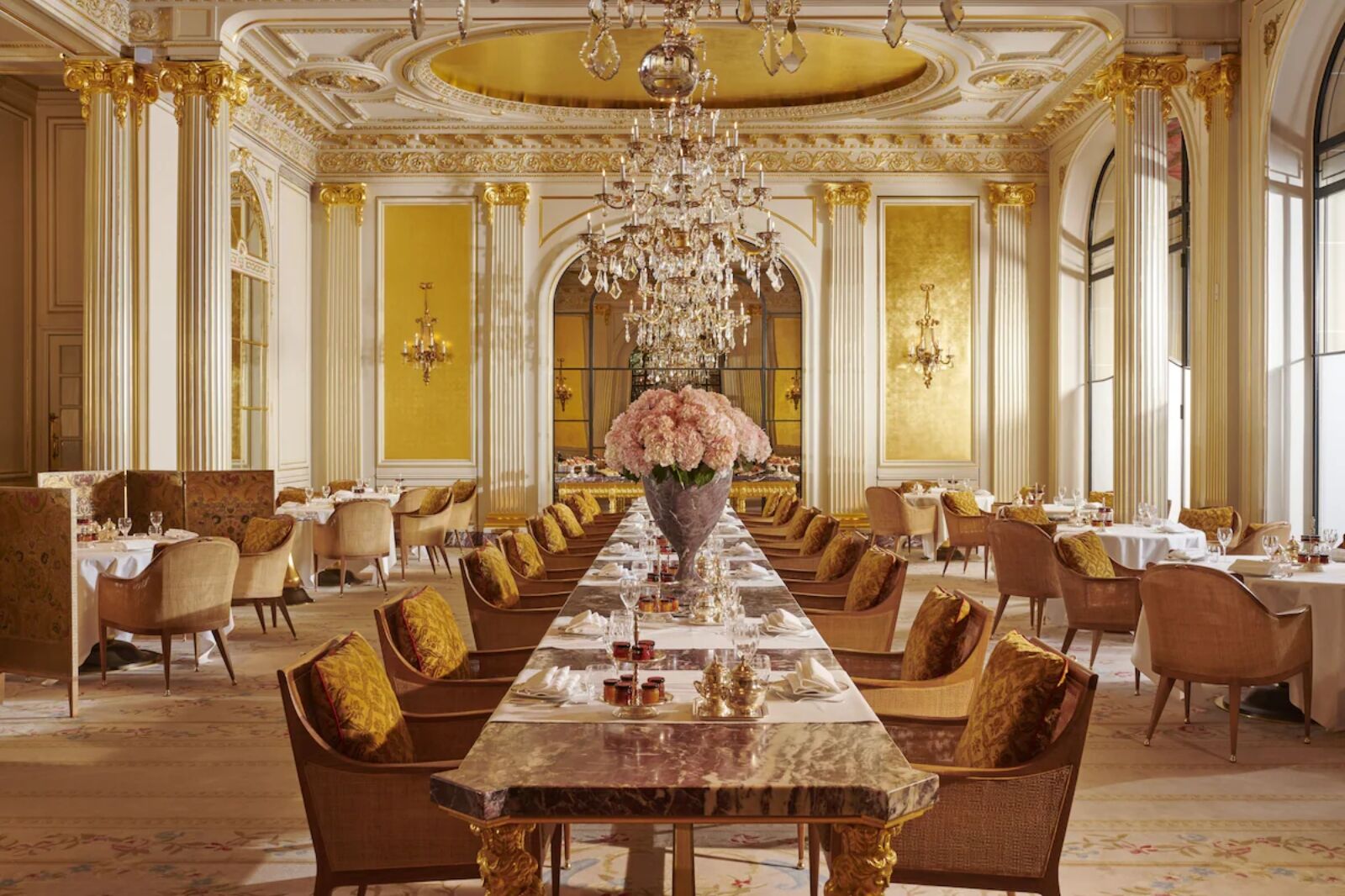 H&ocirc;tel Plaza Ath&eacute;n&eacute;e - Dorchester Collection