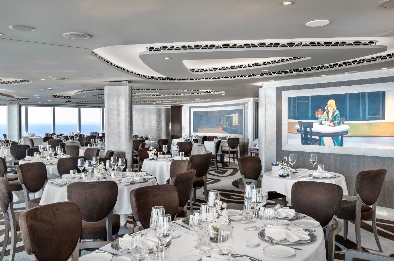 msc yacht club restaurant hours