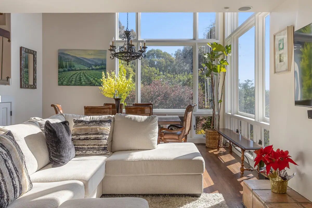 13 Top-Rated Airbnbs In Santa Barbara Near The Beach And Downtown