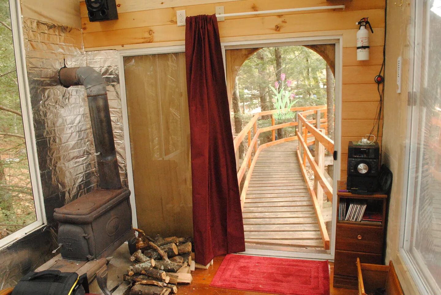 These Top-Rated New Hampshire Airbnbs Put You Near Mountains, Lakes ...