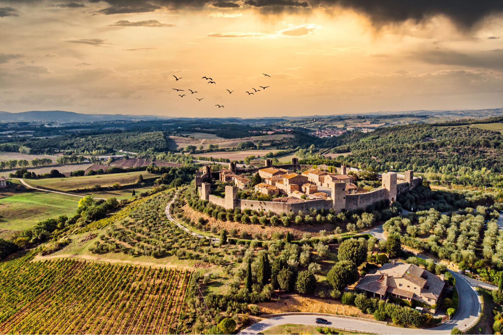 italy wine tours - medieval town