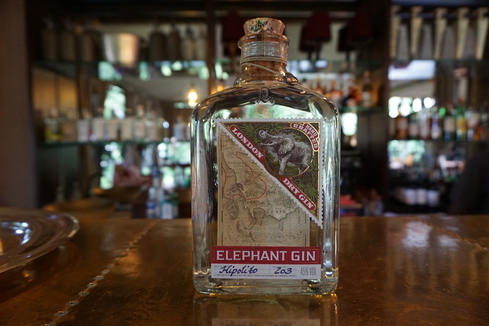 elephant-gin-gin-bottle