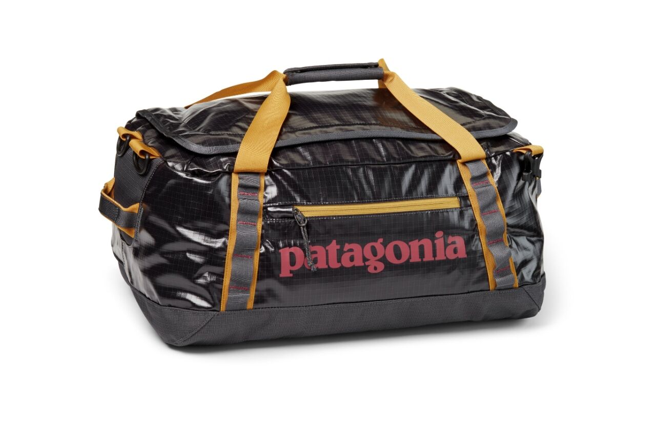 https://cdn1.matadornetwork.com/blogs/1/2022/06/how-to-pack-a-backpack-bag.jpg