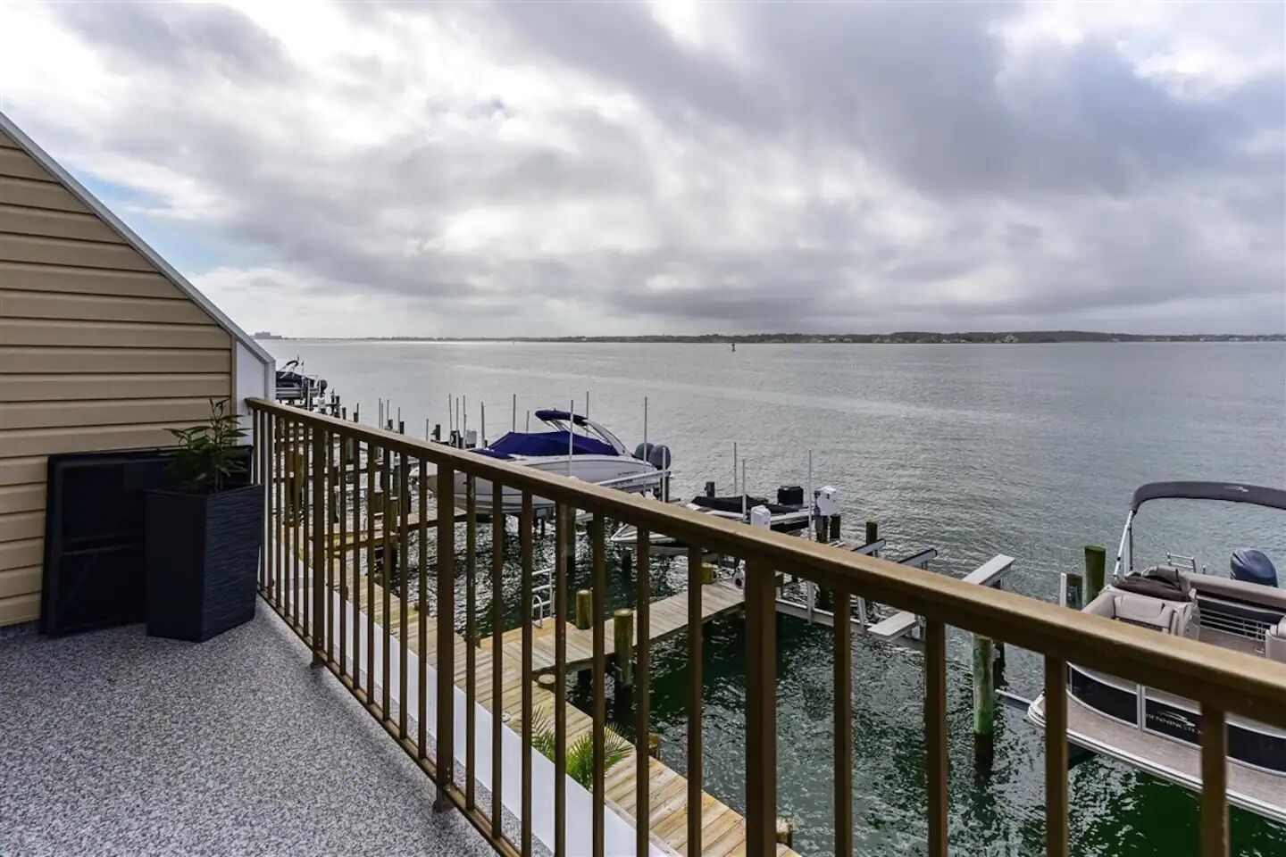 11 Airbnb Ocean City, MD, Vacation Rentals To Live Your Best Beach Life