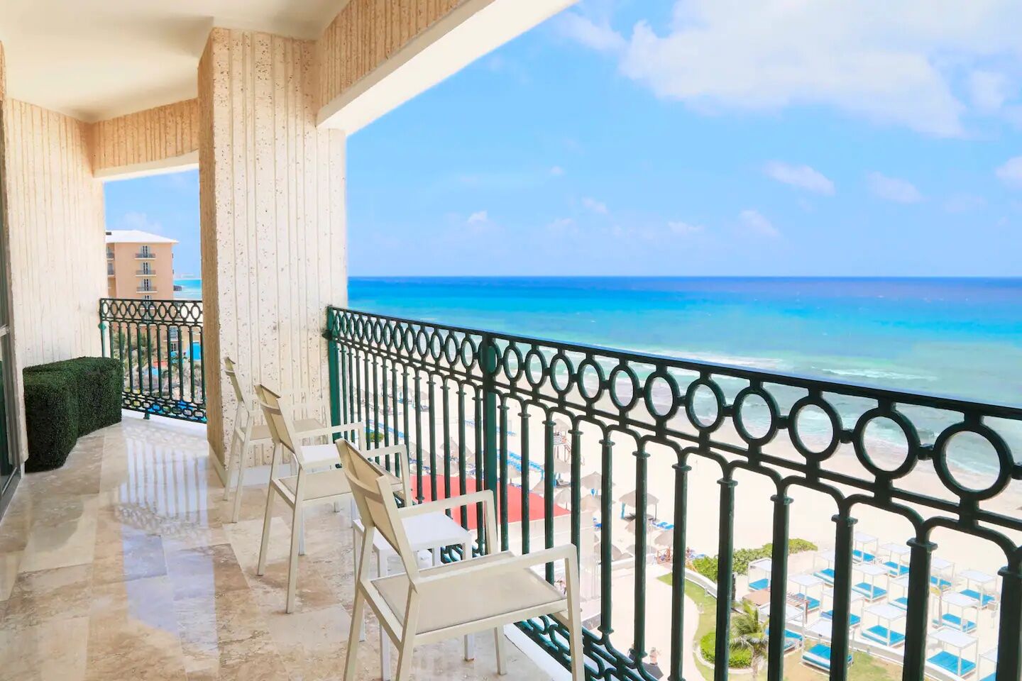 airbnb cancun beachfront