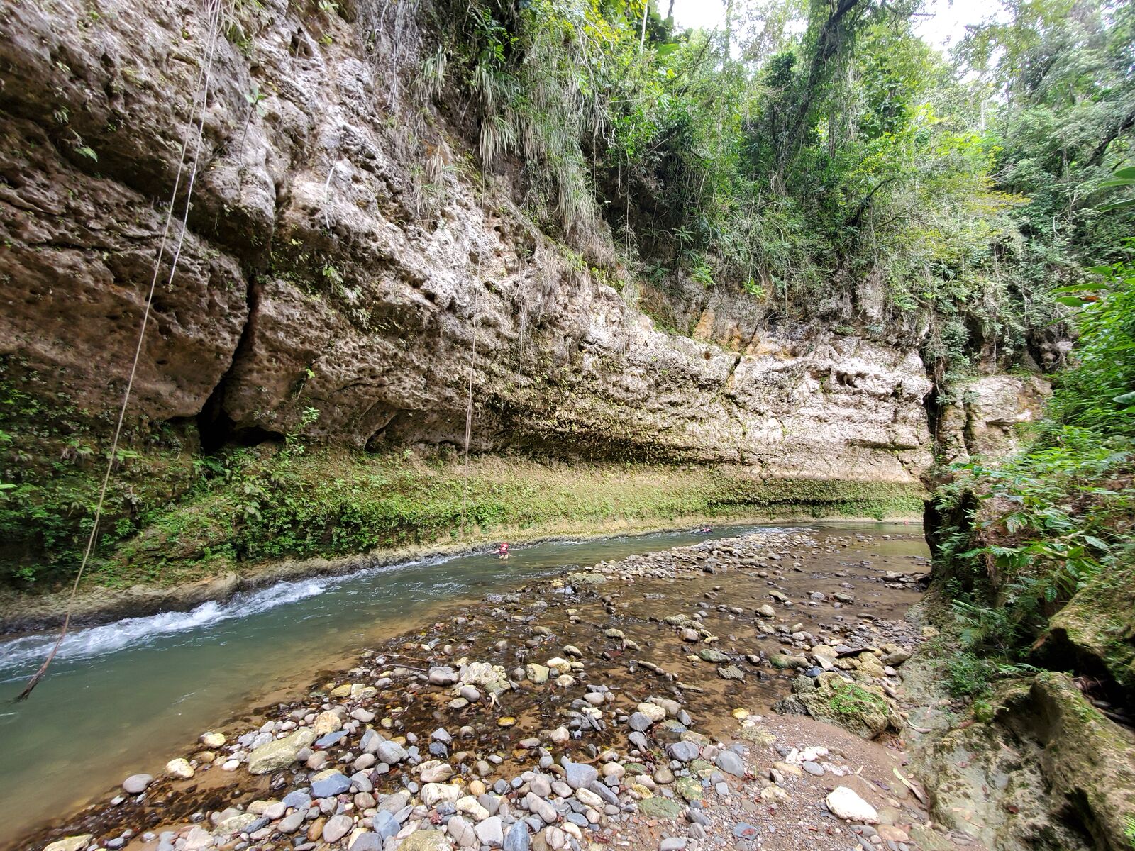 caves in puerto rico - tanama canyon