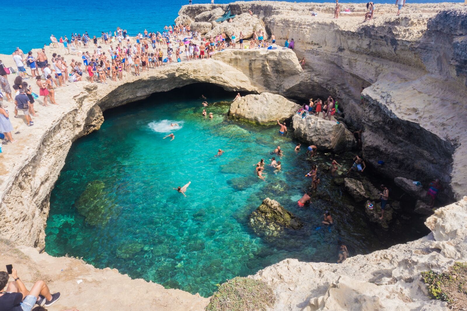 Grotta della Poesia ocean pool 