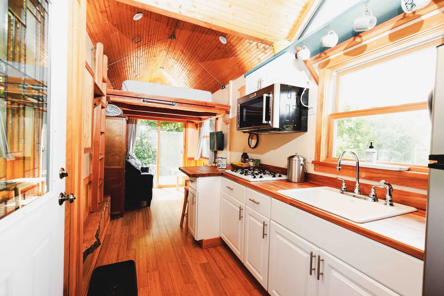 11 Airbnb Tiny Homes That Have Us Planning A Trip Already