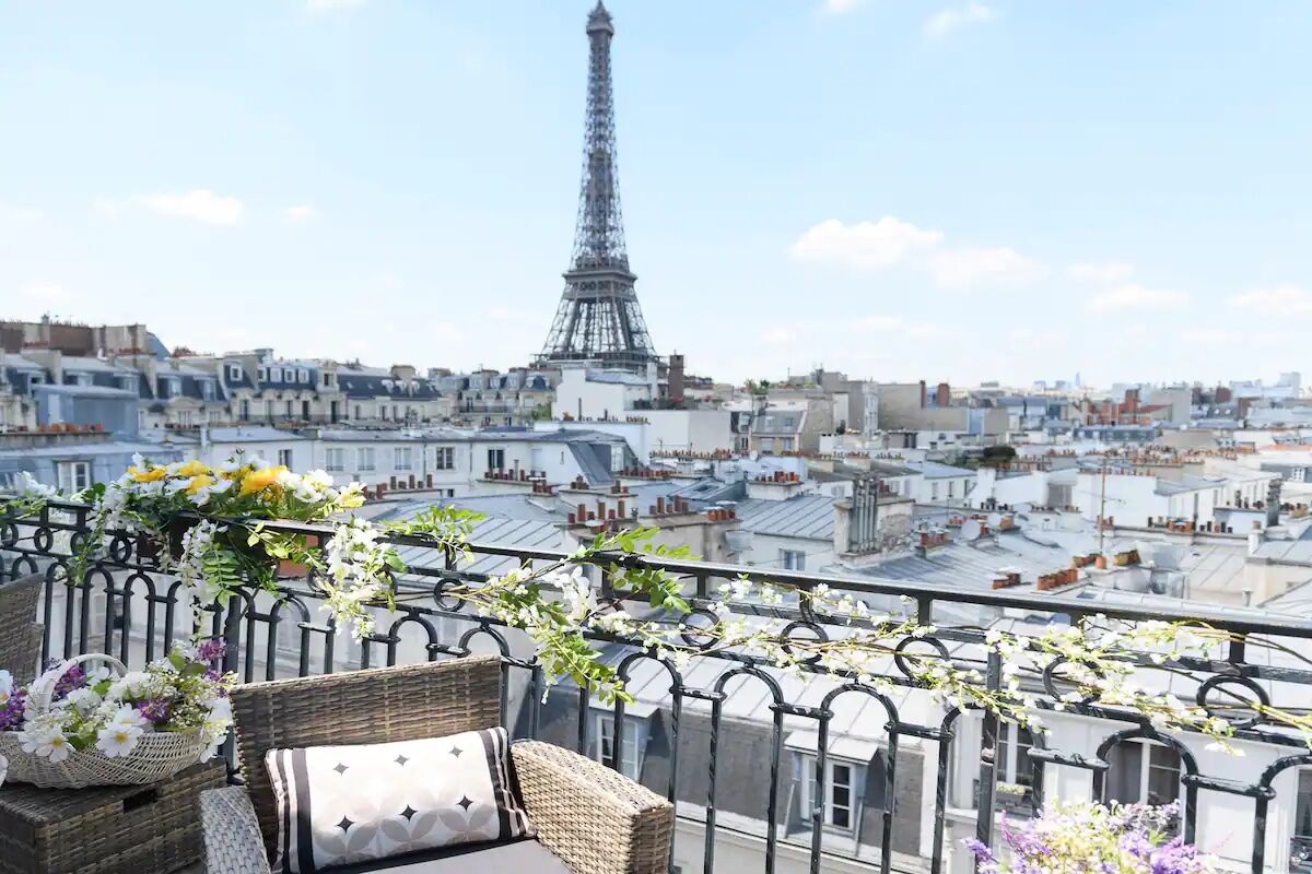 airbnb vue tour eiffel paris