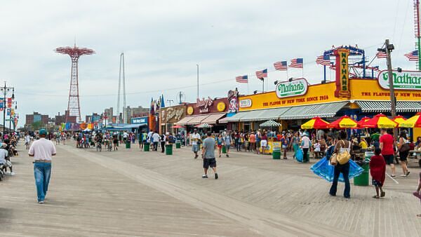 Coney Island Boardwalk: The 8 Best Restaurants to Try