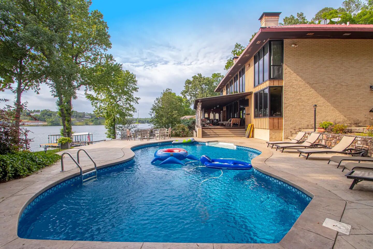 8 Hot Springs Airbnb Rentals Near Downtown And Lake Hamilton 8 Hot Springs Airbnb Rentals Near Downtown And Lake Hamilton