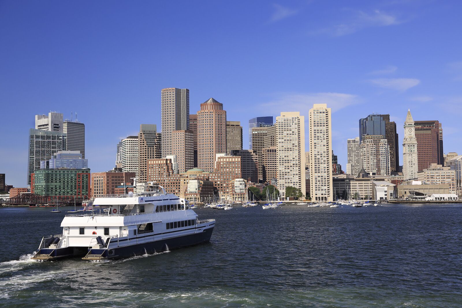 best-things-to-do-in-boston-harbor-cruise