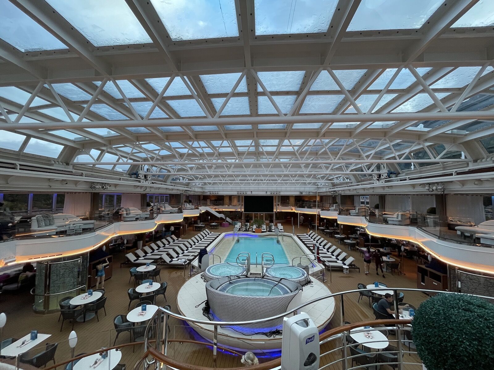 holland america alaska cruise kid friendly