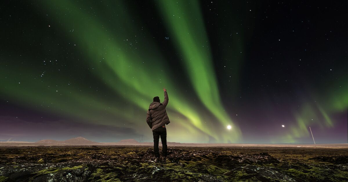 Kenmerkend Blaast op vacuüm How To See the Northern Lights in Iceland