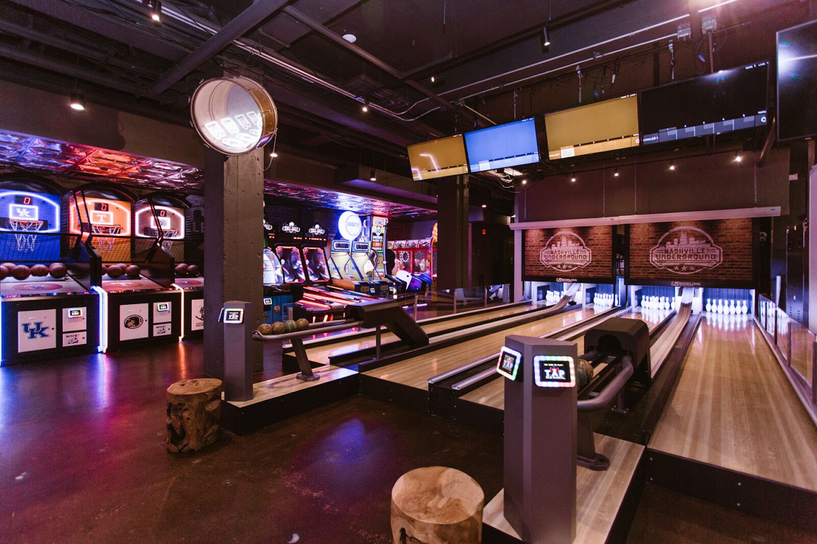 Bowling lanes and arcade games at Nashville Underground honky tonk bar