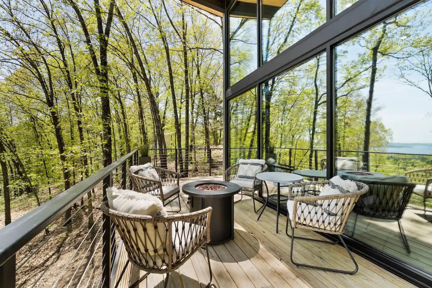 11-airbnbs-in-branson-mo-to-experience-the-best-of-the-area