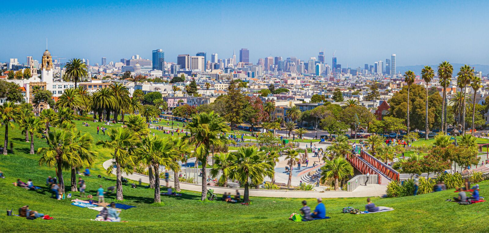 dolores, one of the best parks in san francisco, on a sunny day