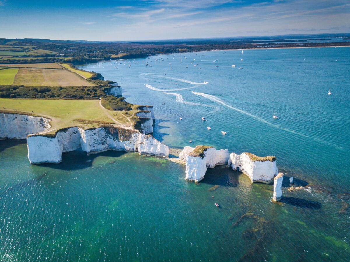 You Need To Add Old Harry Rocks To Your Next Trip To The UK