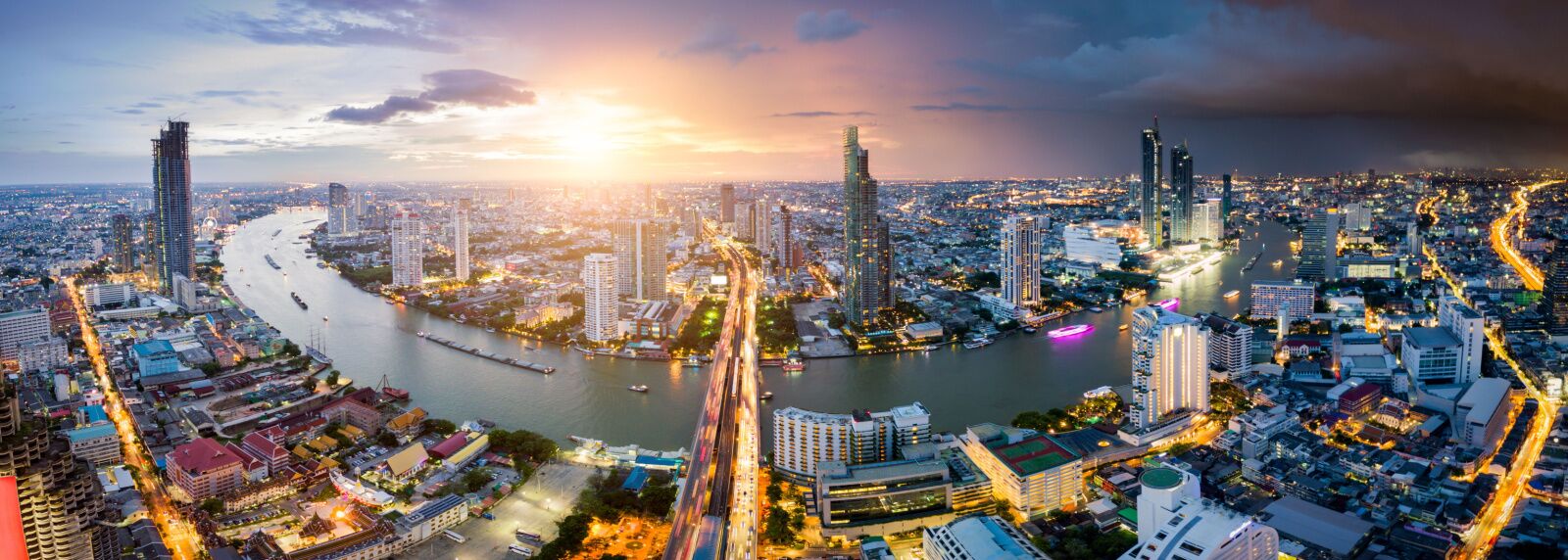 skyline of bangkok at night