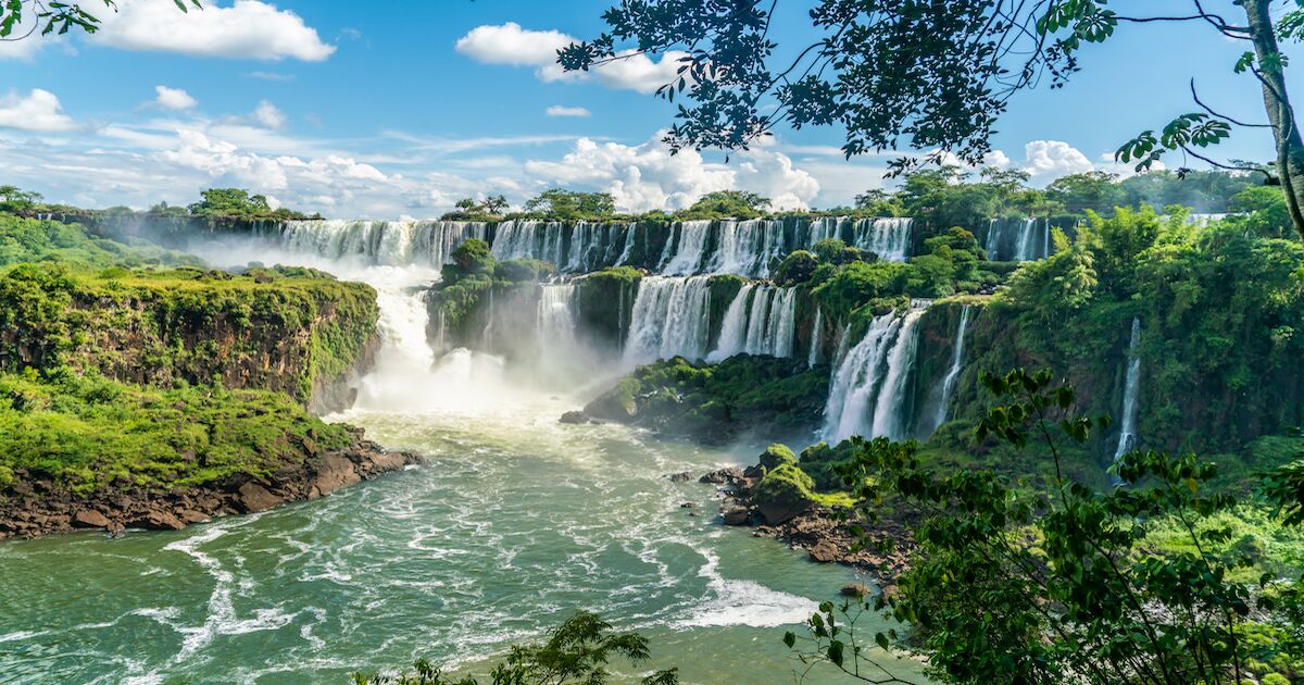 iguazu falls tourist attractions