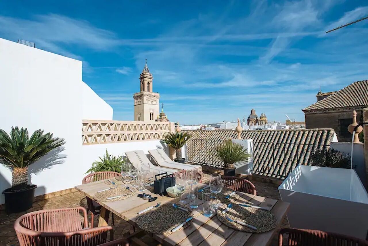 airbnb tours seville